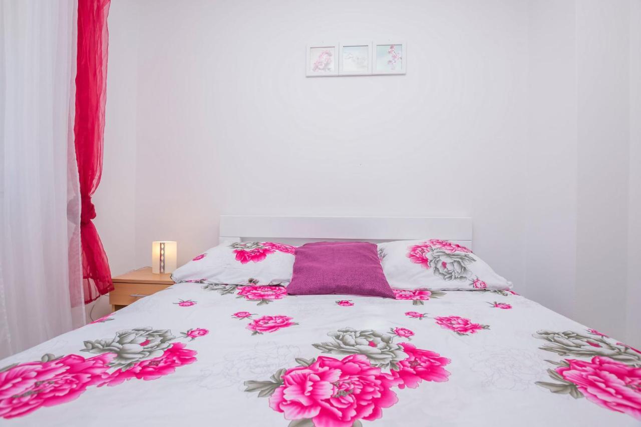 Apartment Seka ปริฟลากา ภายนอก รูปภาพ