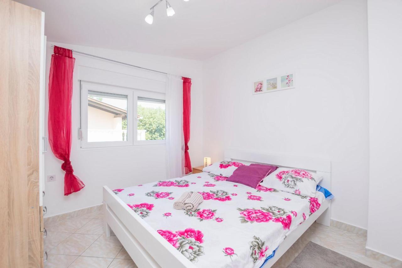 Apartment Seka ปริฟลากา ภายนอก รูปภาพ